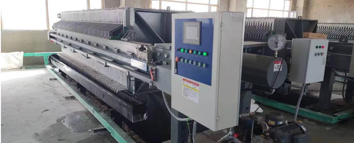 Automatisk firkantet filterpresse (630 mm plader)