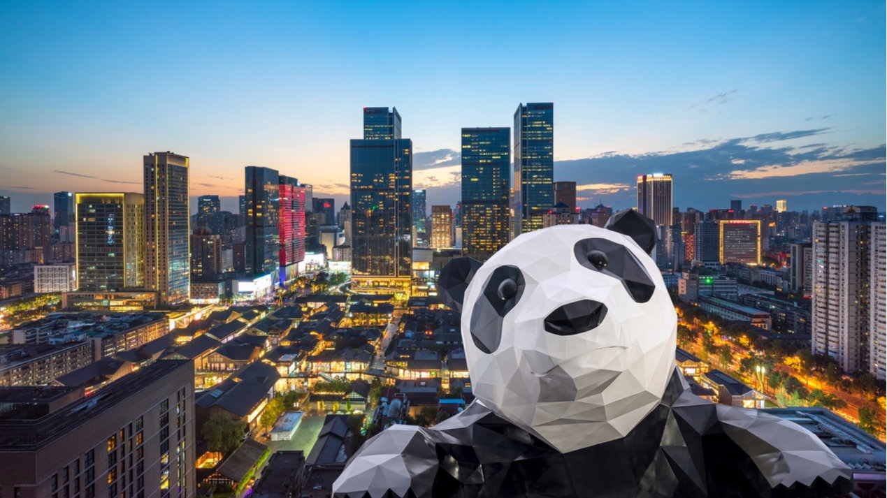 Chengdu & Chongqing: Pandas, Hotpot, View